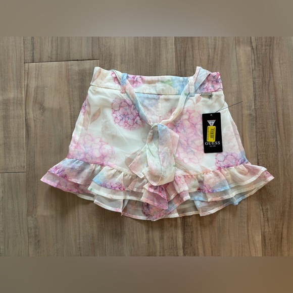 Guess Skirt in Pink and Blue - Picture 1 of 4